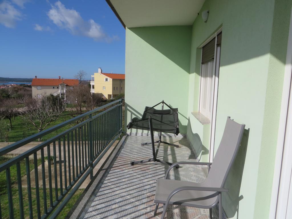 Apartment Mare Medulin Bagian luar foto