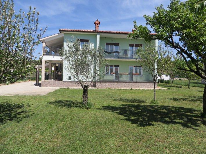 Apartment Mare Medulin Bagian luar foto
